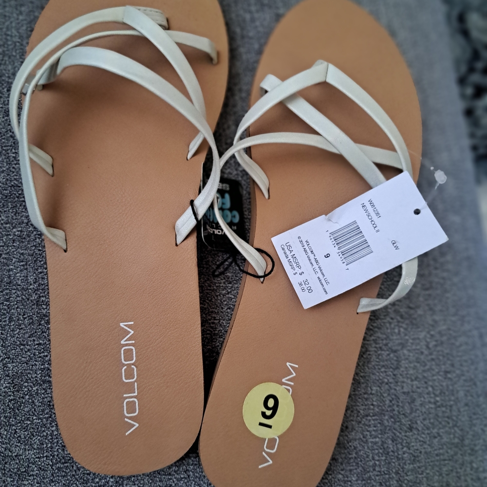 Volcom Women's Cream Sandals